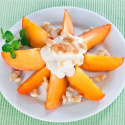 Giant Fuyu Persimmon Tree -Nature Garden Store Giant Persimmon 2